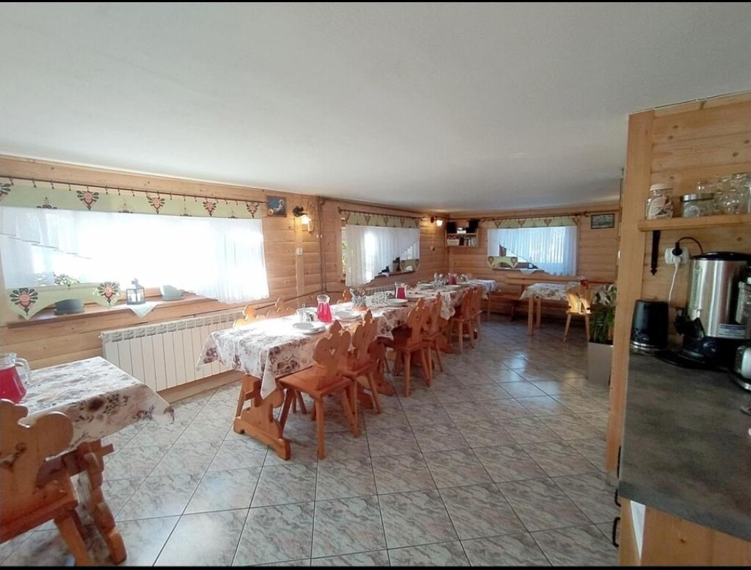 Nad Grapa Bed & Breakfast Gliczarow Ngoại thất bức ảnh